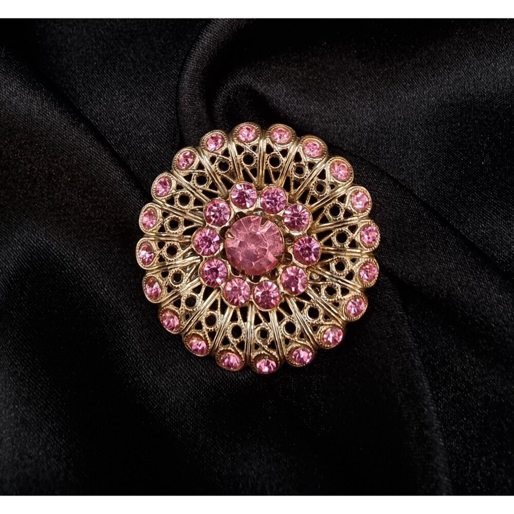 Vintage 1950's-1960's Gold-Tone Filigree Brooch With Pink Rhinestones